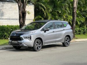 Thuê Xe Du Lịch Tại TP.HCM Tiện Lợi, An Toàn Và Chất Lượng
