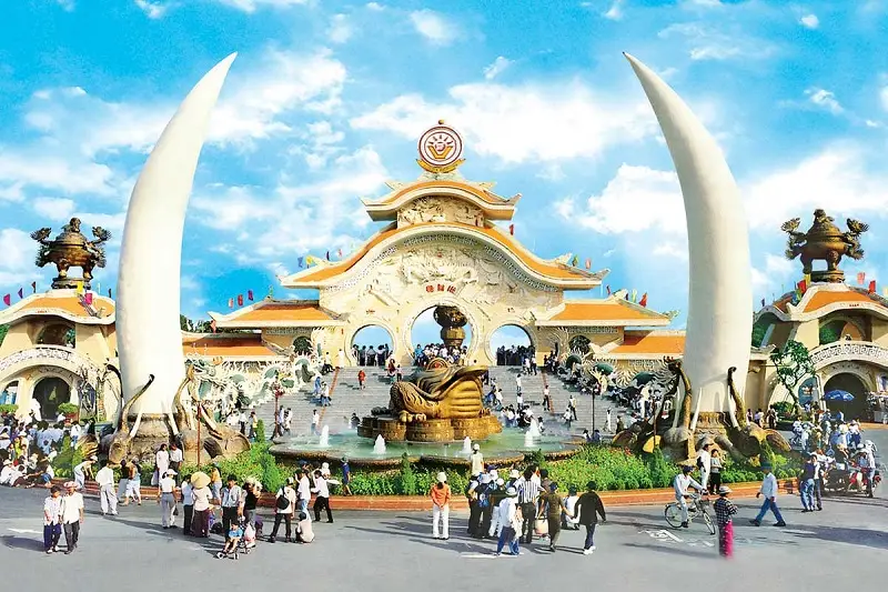 Top 10 Địa Điểm Du Lịch Tại TPHCM 7 Khu du lịch Suối Tiên