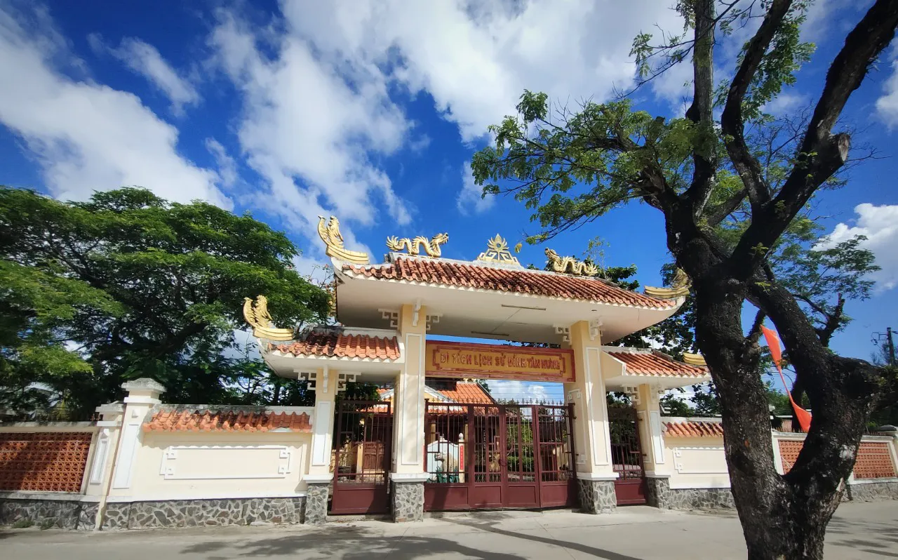 Những địa điểm thu hút Khách Du Lịch Ở Cà Mau 10 Dinh Tan Hung – Di tich lich su quoc gia