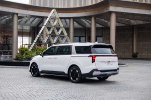 Thuê Xe Kia Carnival Từ Sài Gòn Đi Đà Lạt 2 Ngày 1 Đêm Giá Bao Nhiêu?
